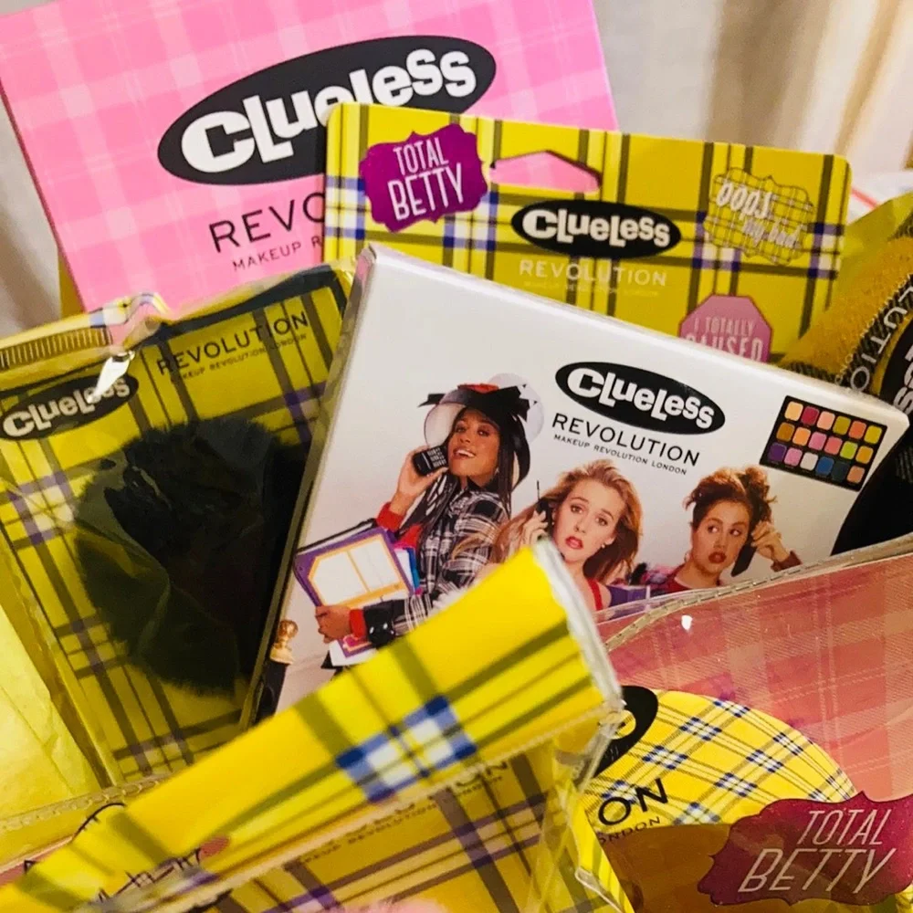 💛 Clueless 💛 beauty & accessory hoard - Picture 7 of 7